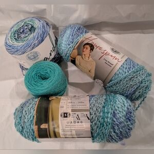 Lion Brand Homespun Yarn Bundle